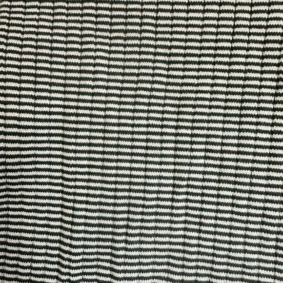 J. McLaughlin Turtleneck Blouse • medium - Picture 2 of 8